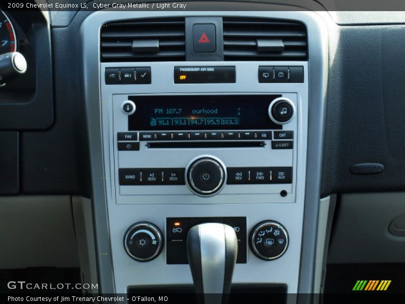 Cyber Gray Metallic / Light Gray 2009 Chevrolet Equinox LS