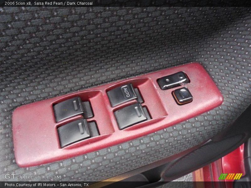 Salsa Red Pearl / Dark Charcoal 2006 Scion xB