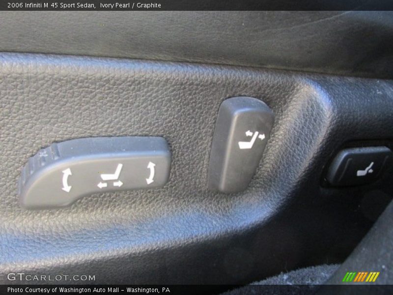 Ivory Pearl / Graphite 2006 Infiniti M 45 Sport Sedan