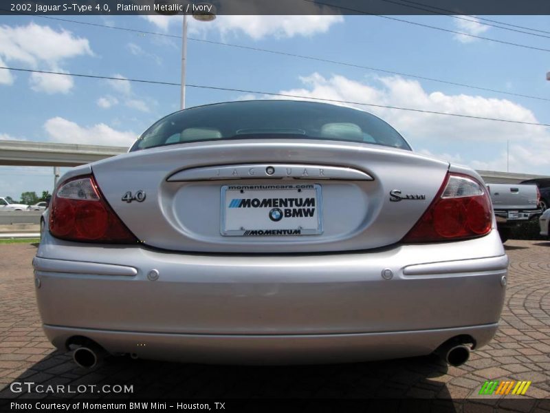 Platinum Metallic / Ivory 2002 Jaguar S-Type 4.0