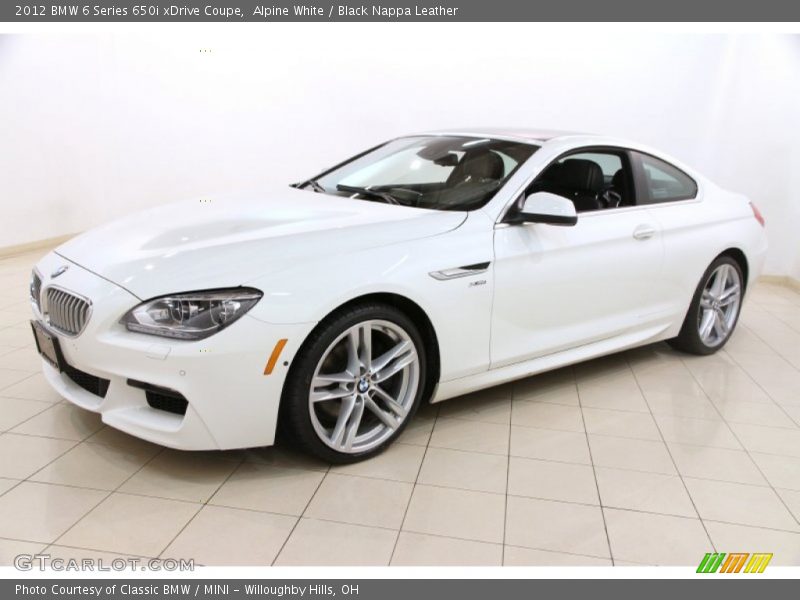 Front 3/4 View of 2012 6 Series 650i xDrive Coupe