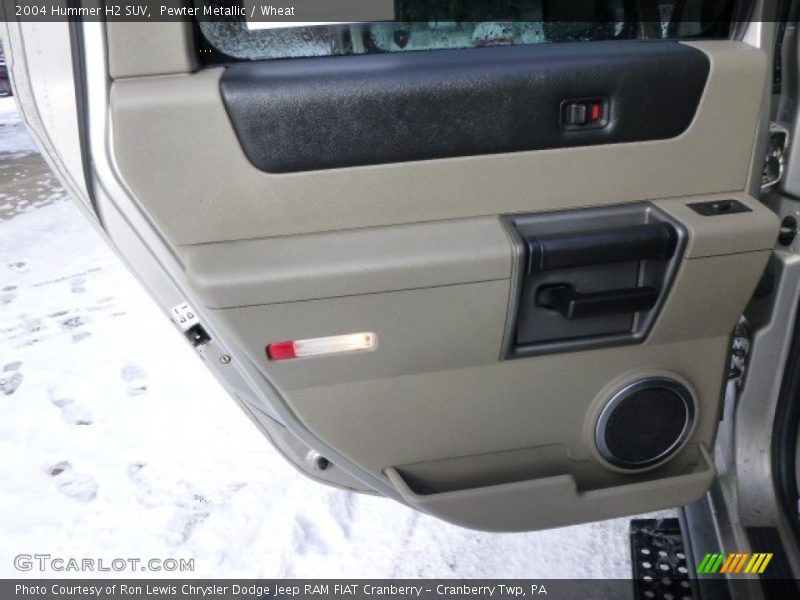 Pewter Metallic / Wheat 2004 Hummer H2 SUV