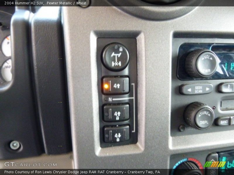 Pewter Metallic / Wheat 2004 Hummer H2 SUV