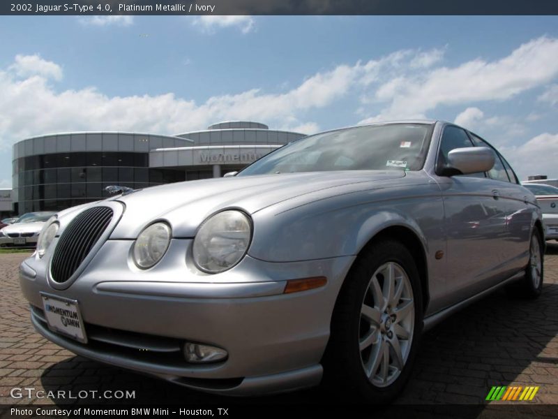 Platinum Metallic / Ivory 2002 Jaguar S-Type 4.0