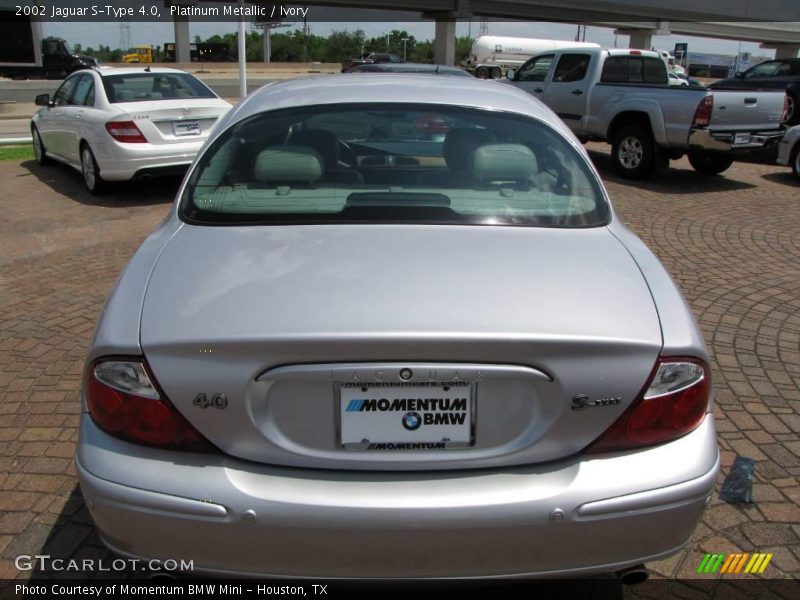 Platinum Metallic / Ivory 2002 Jaguar S-Type 4.0