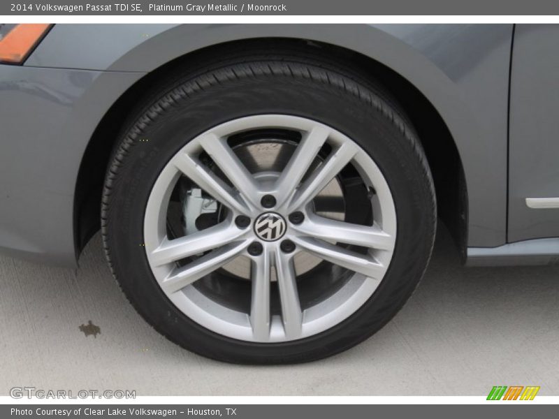 Platinum Gray Metallic / Moonrock 2014 Volkswagen Passat TDI SE