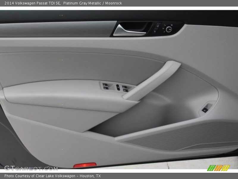Platinum Gray Metallic / Moonrock 2014 Volkswagen Passat TDI SE