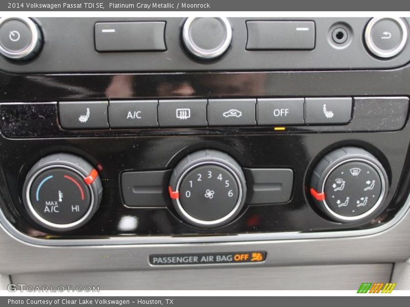 Platinum Gray Metallic / Moonrock 2014 Volkswagen Passat TDI SE