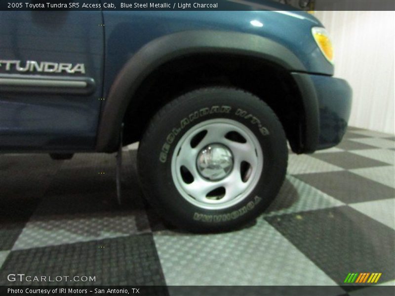Blue Steel Metallic / Light Charcoal 2005 Toyota Tundra SR5 Access Cab