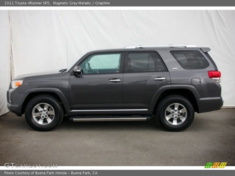 Magnetic Gray Metallic / Graphite 2011 Toyota 4Runner SR5