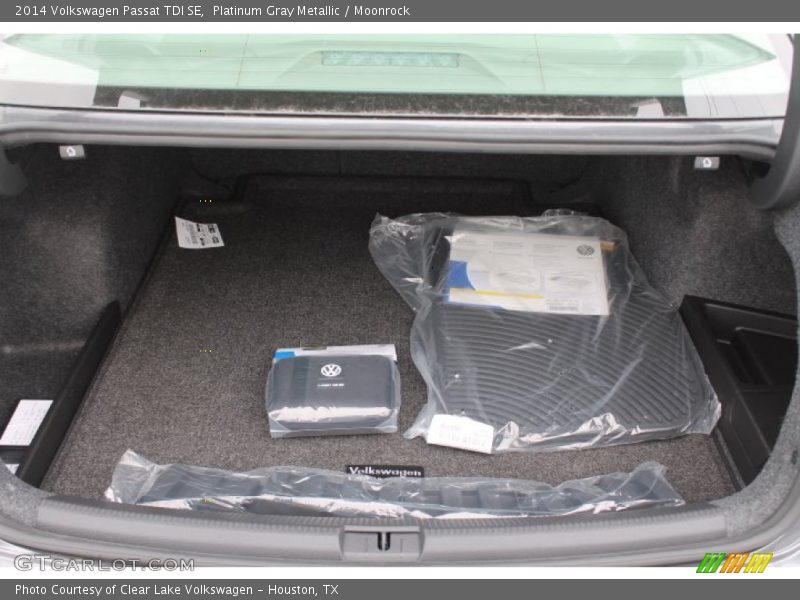 Platinum Gray Metallic / Moonrock 2014 Volkswagen Passat TDI SE