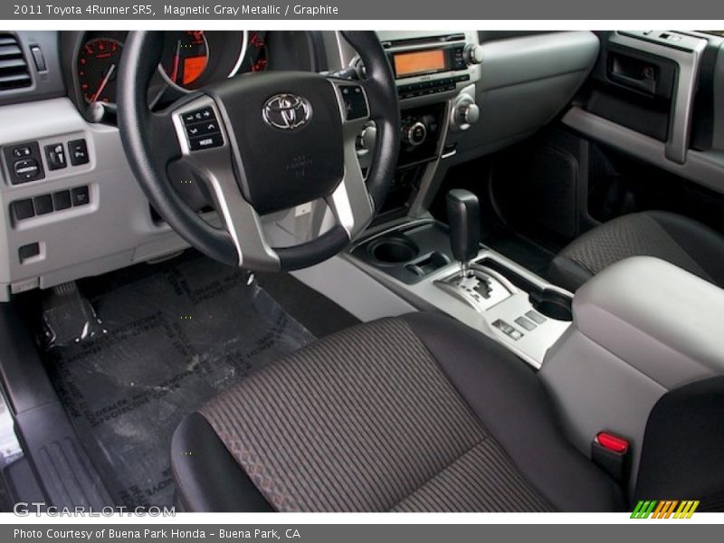 Magnetic Gray Metallic / Graphite 2011 Toyota 4Runner SR5