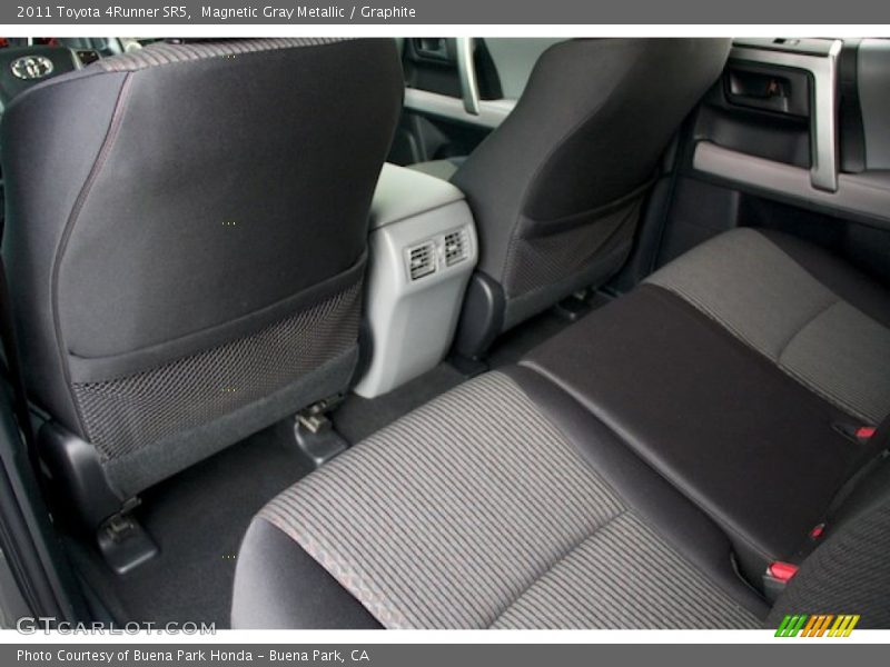 Magnetic Gray Metallic / Graphite 2011 Toyota 4Runner SR5