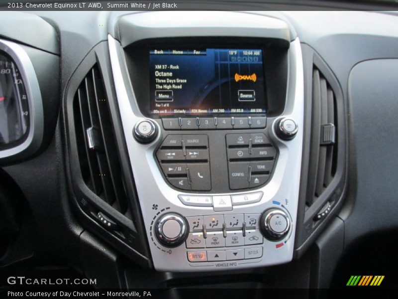 Summit White / Jet Black 2013 Chevrolet Equinox LT AWD