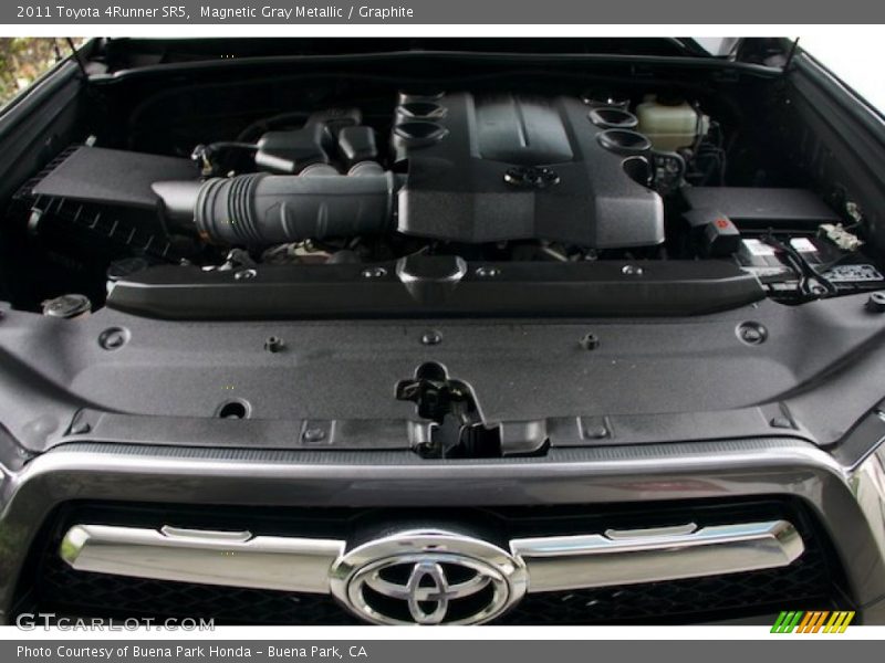 Magnetic Gray Metallic / Graphite 2011 Toyota 4Runner SR5