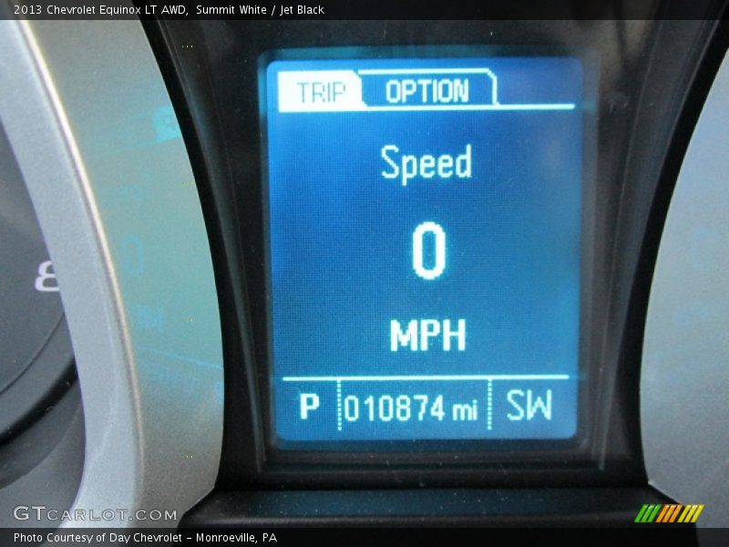 Summit White / Jet Black 2013 Chevrolet Equinox LT AWD