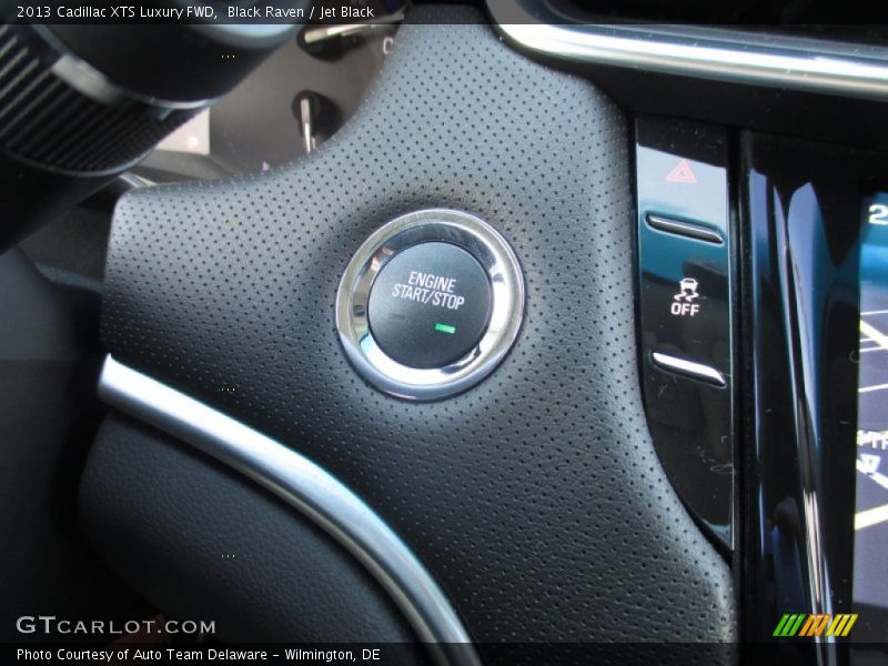 Black Raven / Jet Black 2013 Cadillac XTS Luxury FWD
