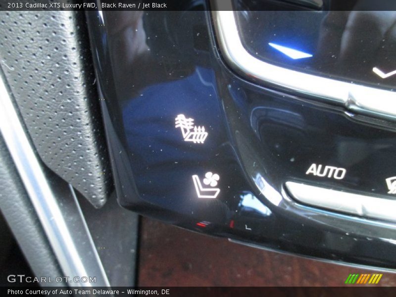 Black Raven / Jet Black 2013 Cadillac XTS Luxury FWD