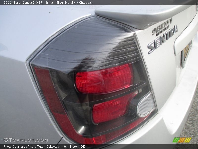 Brilliant Silver Metallic / Charcoal 2011 Nissan Sentra 2.0 SR