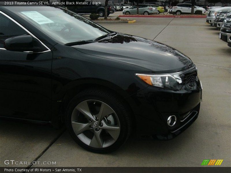 Attitude Black Metallic / Black 2013 Toyota Camry SE V6