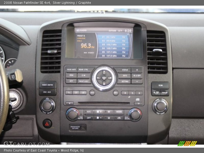 Silver Lightning / Graphite 2008 Nissan Pathfinder SE 4x4