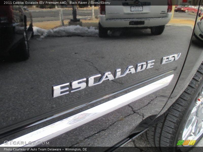 Black Raven / Ebony/Ebony 2011 Cadillac Escalade ESV Premium AWD