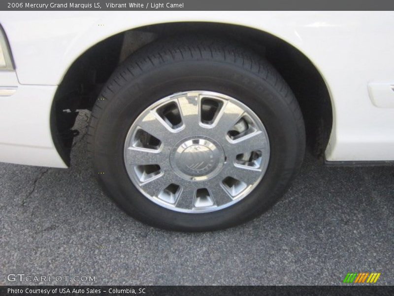 Vibrant White / Light Camel 2006 Mercury Grand Marquis LS