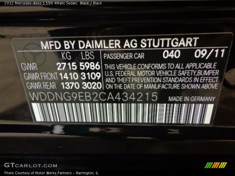 Black / Black 2012 Mercedes-Benz S 550 4Matic Sedan