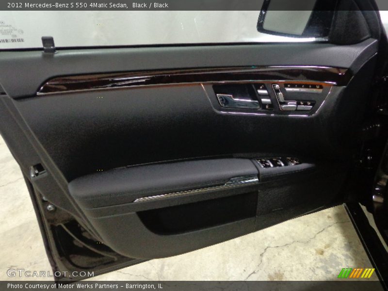 Black / Black 2012 Mercedes-Benz S 550 4Matic Sedan