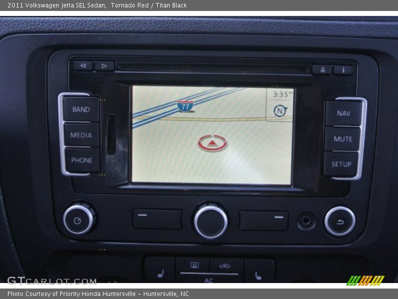 Tornado Red / Titan Black 2011 Volkswagen Jetta SEL Sedan