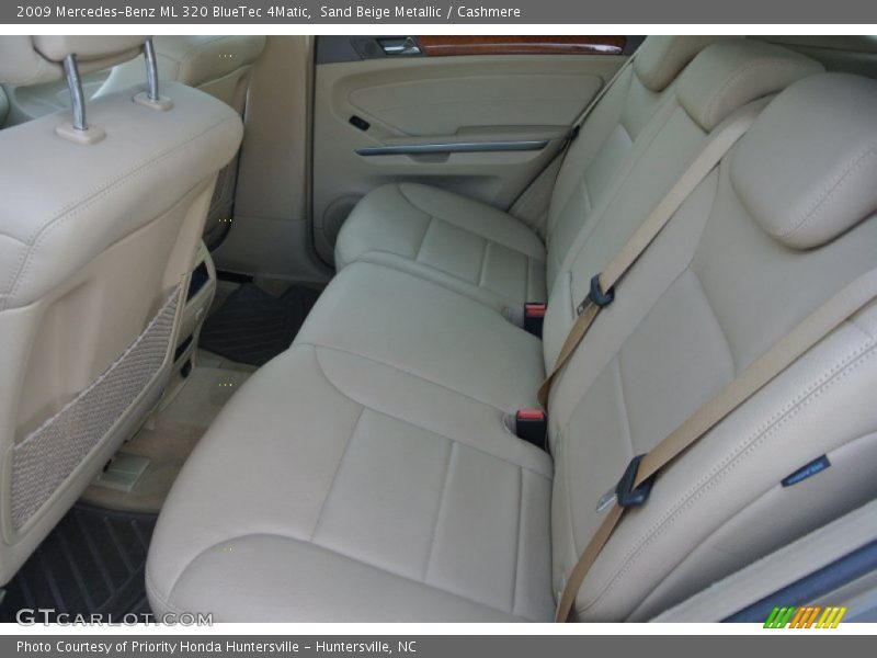 Sand Beige Metallic / Cashmere 2009 Mercedes-Benz ML 320 BlueTec 4Matic