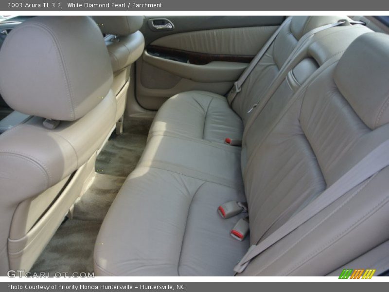 White Diamond Pearl / Parchment 2003 Acura TL 3.2