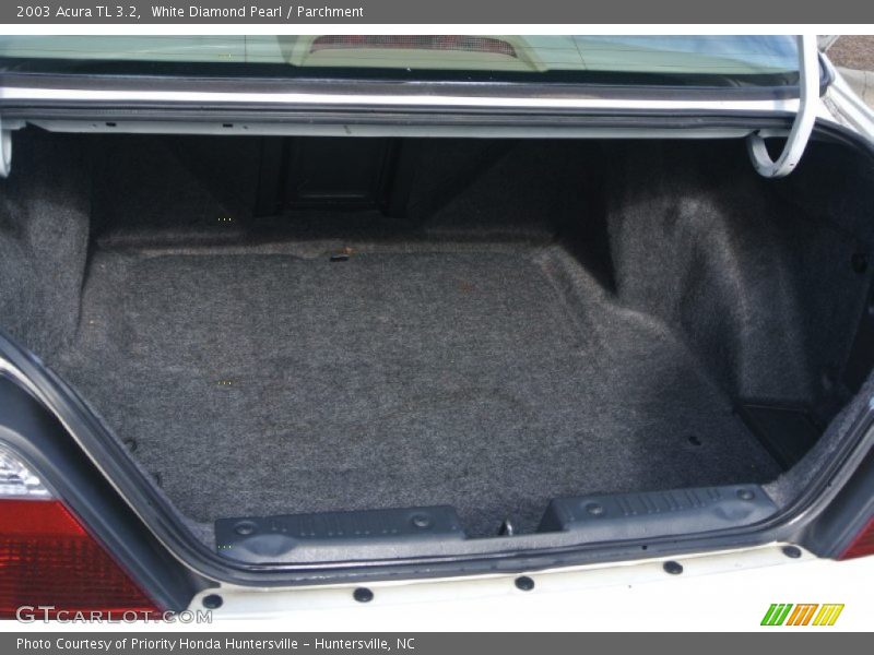 White Diamond Pearl / Parchment 2003 Acura TL 3.2