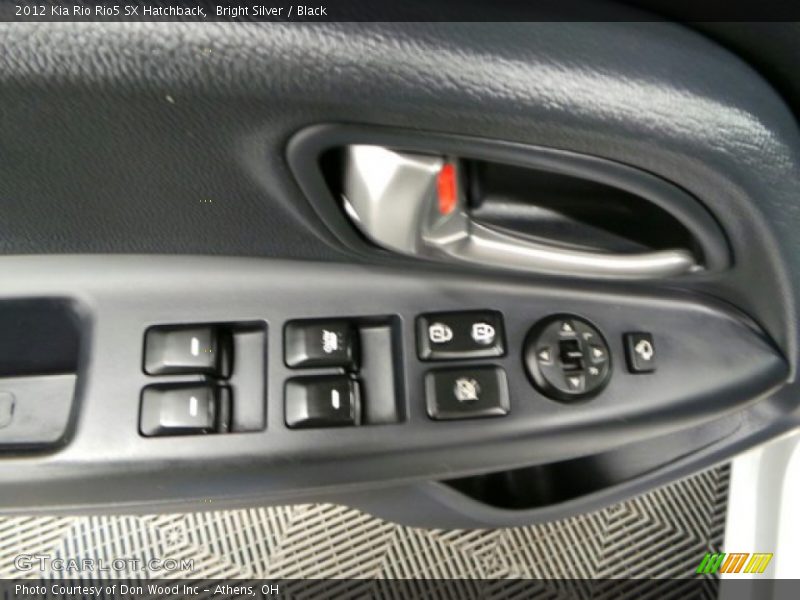 Bright Silver / Black 2012 Kia Rio Rio5 SX Hatchback