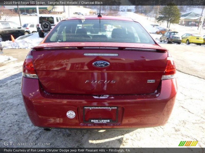 Sangria Red Metallic / Charcoal Black 2010 Ford Focus SES Sedan