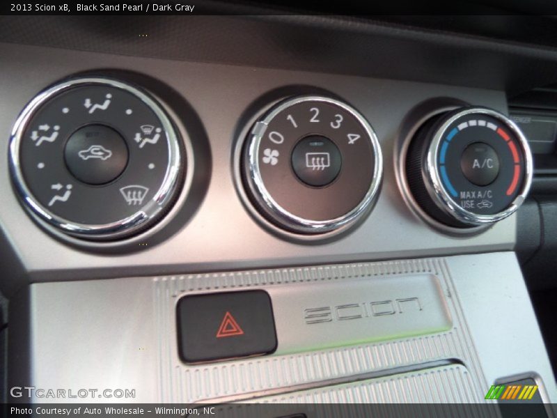 Black Sand Pearl / Dark Gray 2013 Scion xB