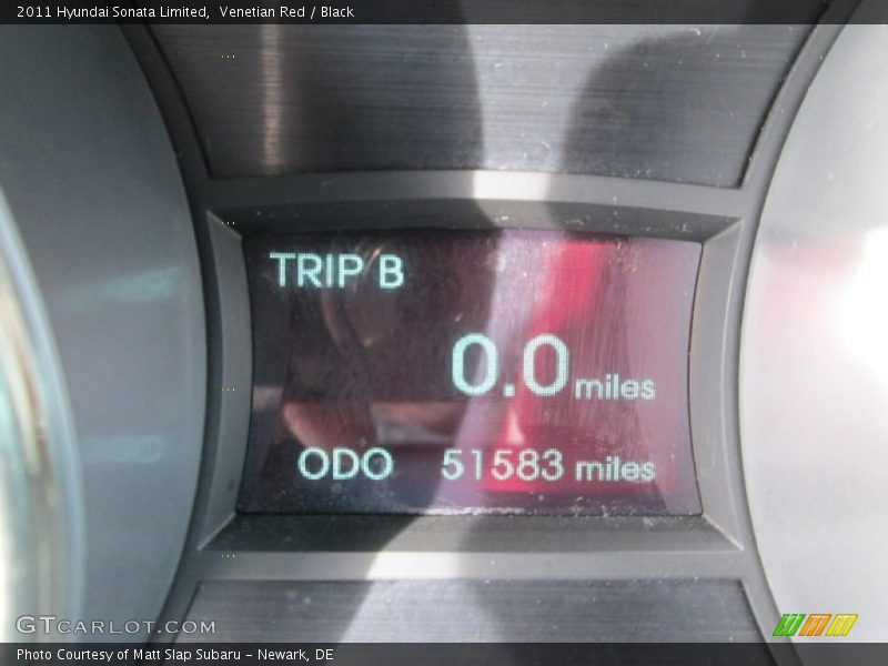 Venetian Red / Black 2011 Hyundai Sonata Limited