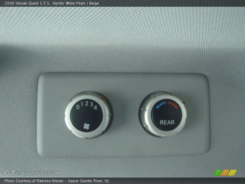 Nordic White Pearl / Beige 2006 Nissan Quest 3.5 S