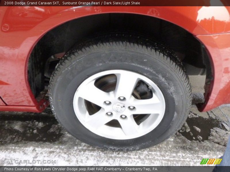 Sunburst Orange Pearl / Dark Slate/Light Shale 2008 Dodge Grand Caravan SXT