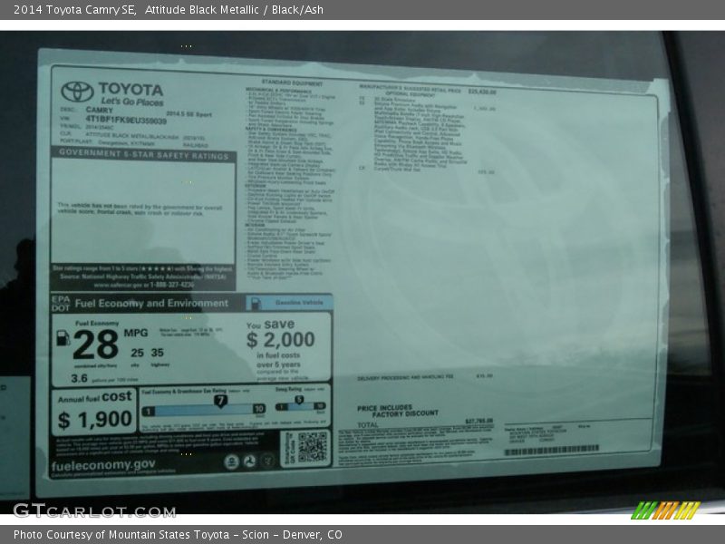 Attitude Black Metallic / Black/Ash 2014 Toyota Camry SE