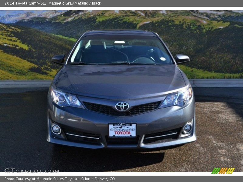 Magnetic Gray Metallic / Black 2014 Toyota Camry SE