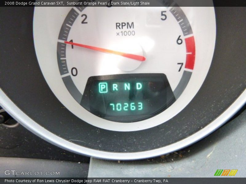 Sunburst Orange Pearl / Dark Slate/Light Shale 2008 Dodge Grand Caravan SXT
