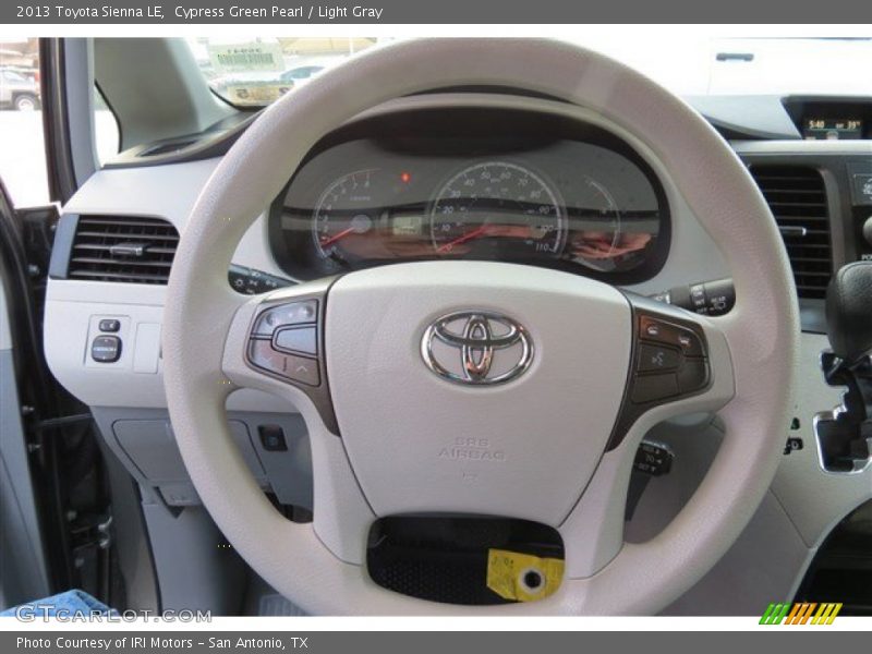 Cypress Green Pearl / Light Gray 2013 Toyota Sienna LE
