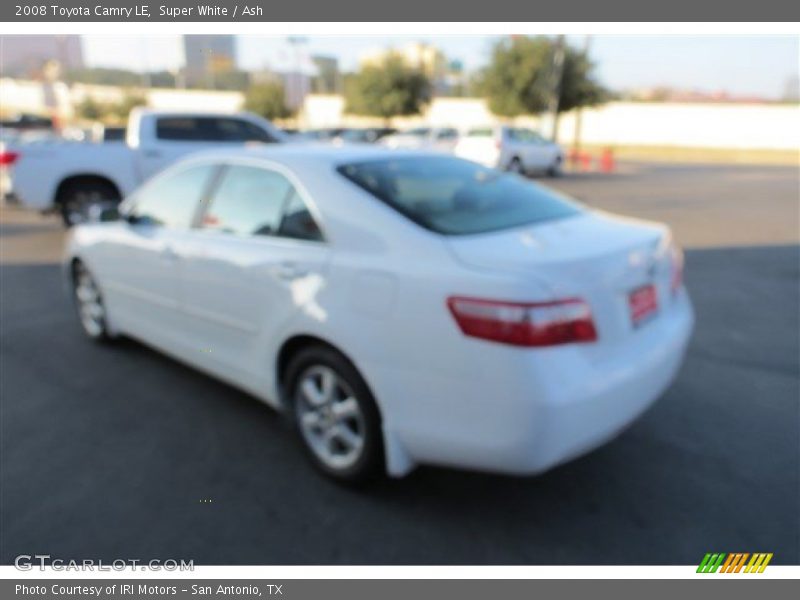 Super White / Ash 2008 Toyota Camry LE