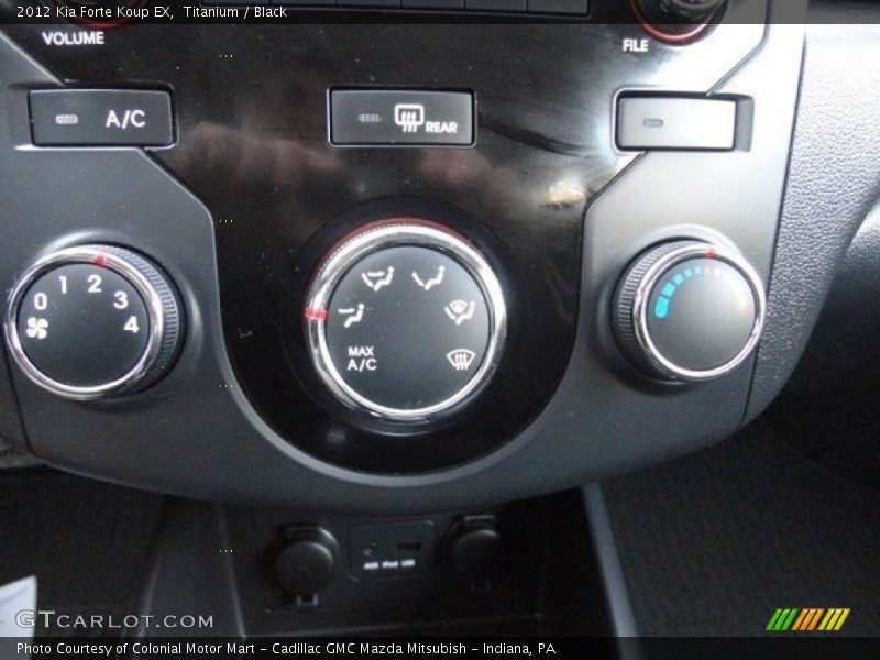 Titanium / Black 2012 Kia Forte Koup EX