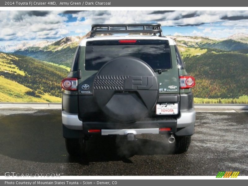 Army Green / Dark Charcoal 2014 Toyota FJ Cruiser 4WD