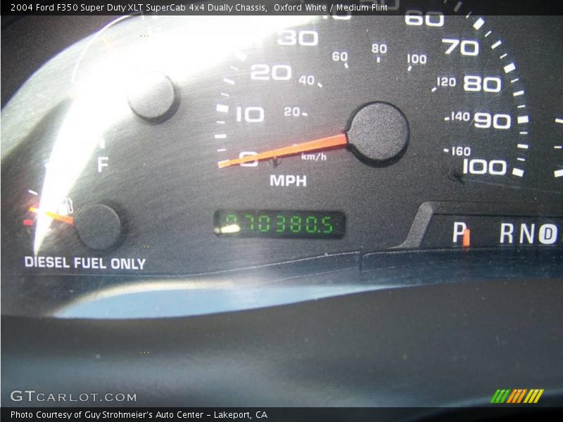 Oxford White / Medium Flint 2004 Ford F350 Super Duty XLT SuperCab 4x4 Dually Chassis