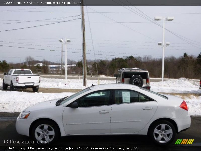 Summit White / Light Taupe 2009 Pontiac G6 Sedan