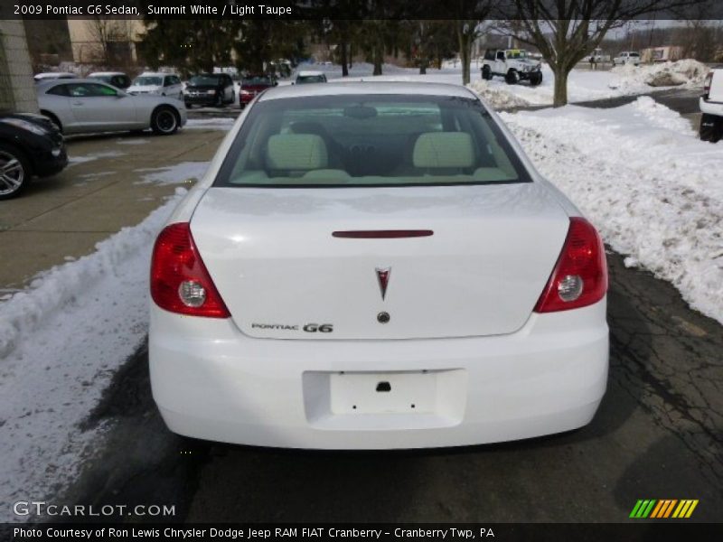 Summit White / Light Taupe 2009 Pontiac G6 Sedan