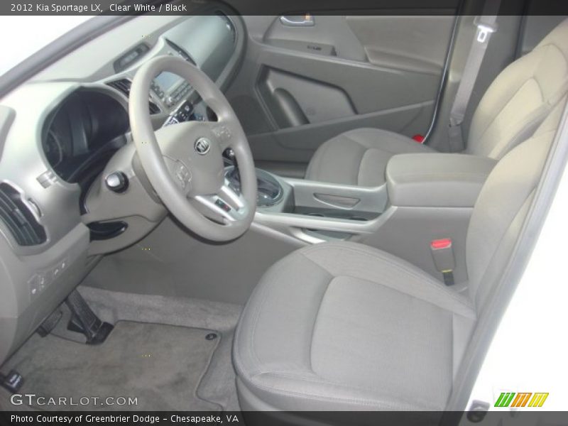 Clear White / Black 2012 Kia Sportage LX